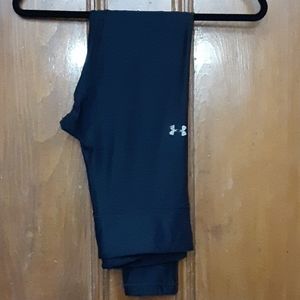 Size M UA full length pants